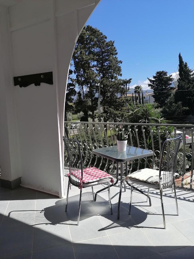 Camera Vicino L'Aeroporto Di Palermo カリーニ エクステリア 写真