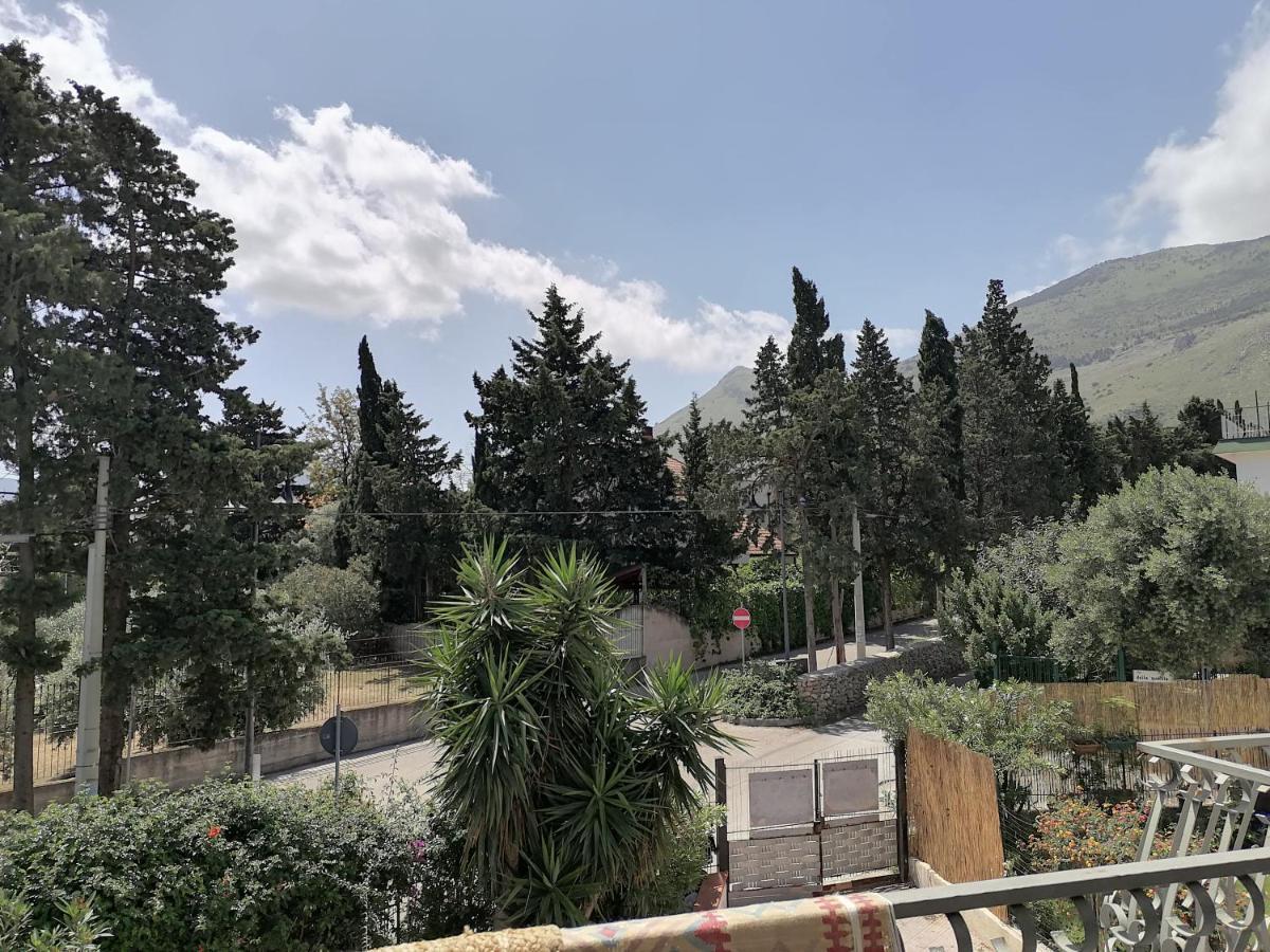 Camera Vicino L'Aeroporto Di Palermo カリーニ エクステリア 写真